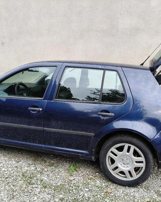 Volkswagen Golf 1.9 