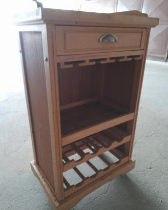 tagliere e porta bottiglie 
