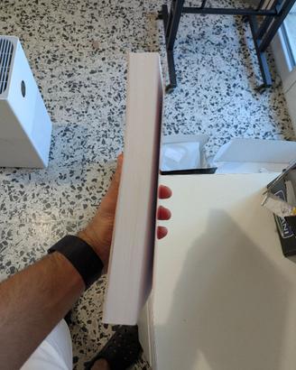 The 48 Laws of Power - Robert Greene (Ed. Inglese)