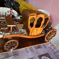 Modellino carozza per cavalli legno in scala