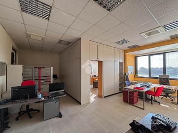 UFFICIO A BRUGHERIO