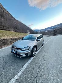 Volkswagen Golf Variant Alltrack DSG 4motion