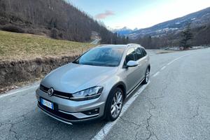 Volkswagen Golf Variant Alltrack DSG 4motion