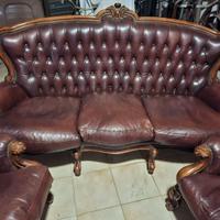 Divano in pelle 3 posti più 2 poltrone