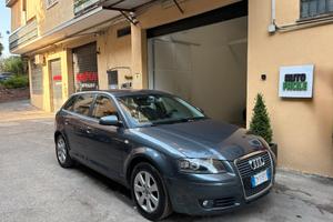 Audi A3 1.6 Ambition 102cv - UNIPRO