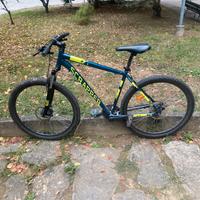 Bicicletta MTB Scrapper 