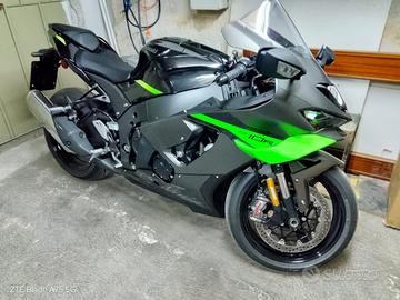 Kawasaki ninja zx10r my 2026