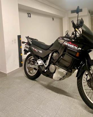Honda Transalp XL 600 V-ASI - (NO PERMUTE!)