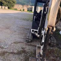 Mini escavatore Bobcat e 20