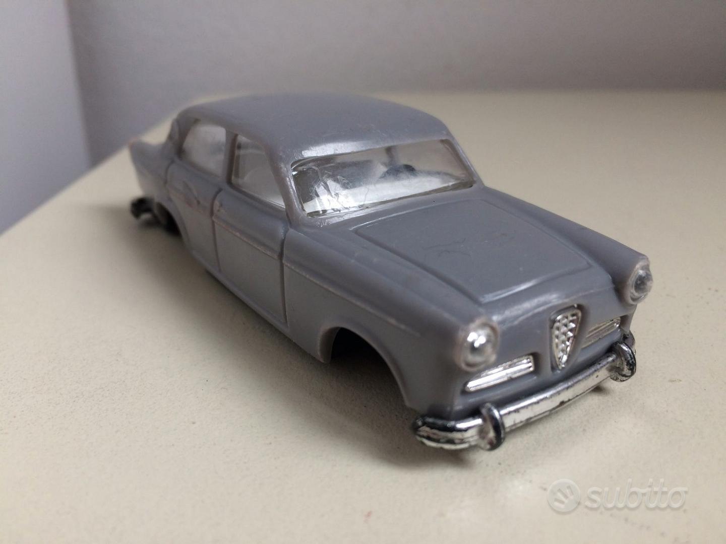 Miniature Mercury Alfa Romeo Giulietta 1/43 – Réf 17 – Modèle De Collection (occasion)