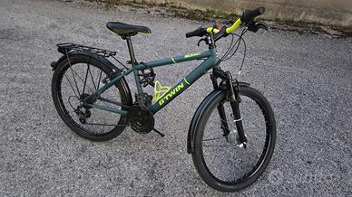 Bicicletta Btwin Rockraider 540