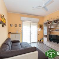3 locali al piano rialzato senza spese condominial