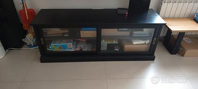 Mobile TV - vetrina IKEA 