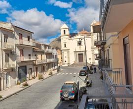 Terra cielo su 3 livelli con terrazzo panoramico