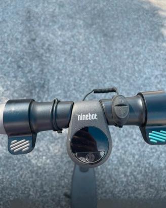 Monopattino  elettrico Segway Ninebot
