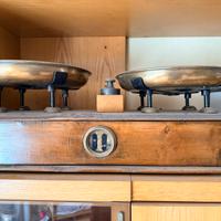 Bilancia a bracci uguali fine ‘800 / primi ‘900