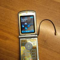 Motorola v3i Razr dolce & gabbana 