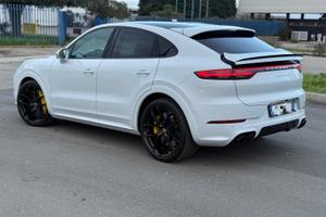 CAYENNE TURBO COUPÉ