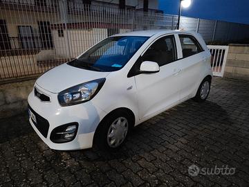 Kia Picanto con pochi kmi 