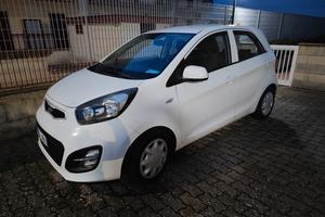 Kia Picanto con pochi kmi 