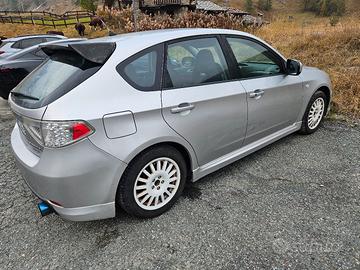  subaru impreza 2.0 Diesel per ricambi