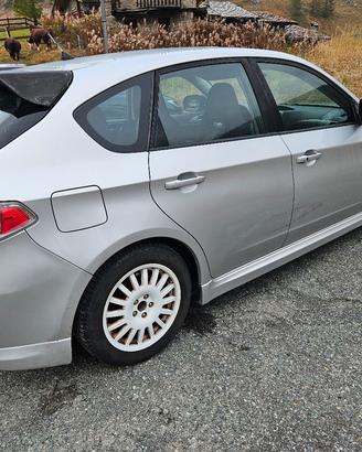  subaru impreza 2.0 Diesel per ricambi