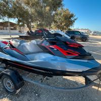 Moto D’acqua sea doo rxp 300  con carrello