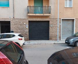 Alghero zona residenziale centrale garage 30mq