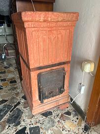 Antica stufa in terracotta “Fonderia forlivese”