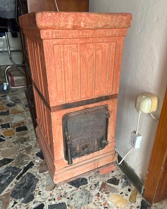 Antica stufa in terracotta “Fonderia forlivese”