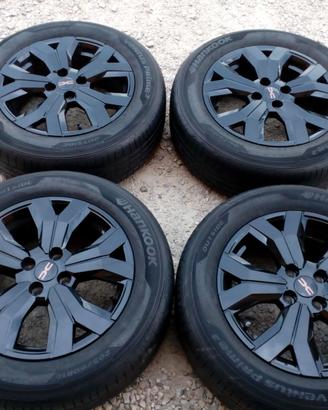 Cerchi e gomme nuove 16 originali dacia