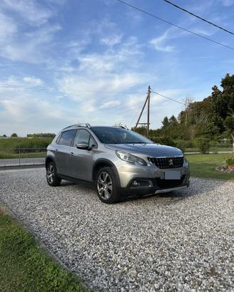 Peugeut 2008 BlueHDi 100 S&S Allure (2018)