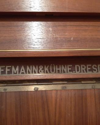 Pianoforte verticale