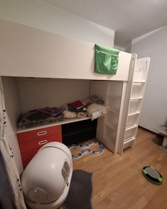 Letto a castello con scrivania