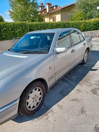 MERCEDES Classe E (W/S210) - 1999