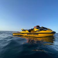 Sea-Doo RXT-X RS 300 –SOLO ~30 ore– pari al nuovo