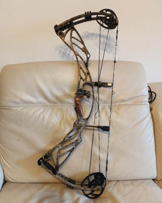 ARCO COMPOUND HOYT DEFIANT TURBO