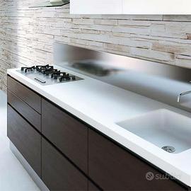 Top in Corian per bagni e cucine (solid surface)