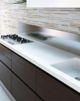 Top in Corian per bagni e cucine (solid surface)