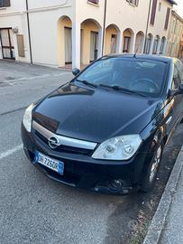 Auto Opel Tigra