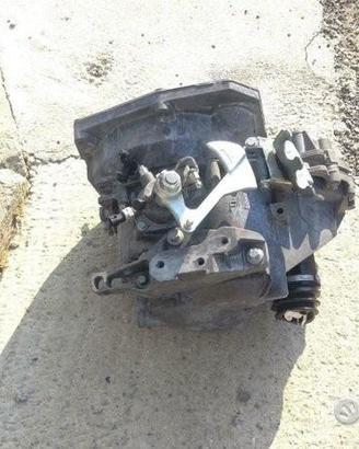Cambio manuale lancia delta iii (844) 1.9 190