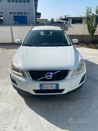 Volvo XC60 D5 2400 169 cv DRIVE ANNO 2010
