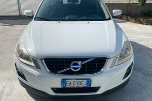 Volvo XC60 D5 2400 169 cv DRIVE ANNO 2010
