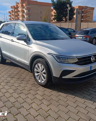 Volkswagen Tiguan 2.0 TDI 150 CV SCR DSG Life