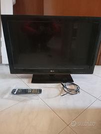 TV 32"HD 3D + HD dvb-T2 receiver