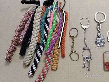 Portachiavi Scoubidou ed altri [vintage]