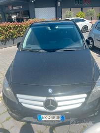 Mercedes benz b180