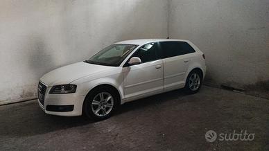 AUDI A3 8P SPORTBACK 1.4 T