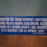 Cartello sostanze volatili