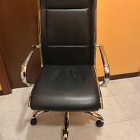 Sedia operativa girevole pelle nera